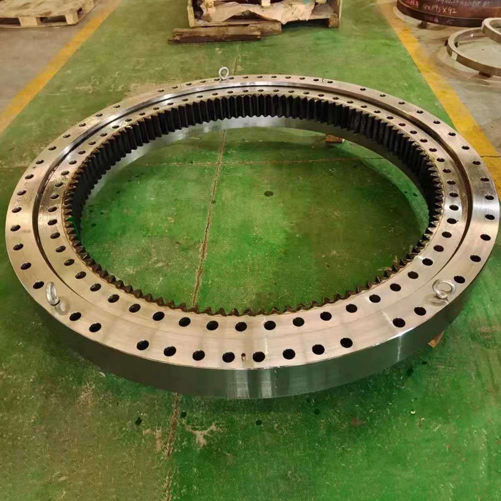 Doosan-Excavator-DX420-Slewing-Ring-140109-000393.jpg